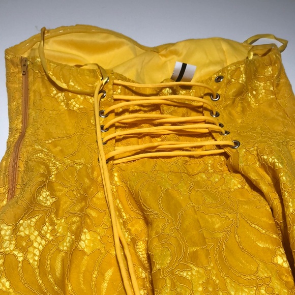 Yellow Dress - Picture 6 of 8